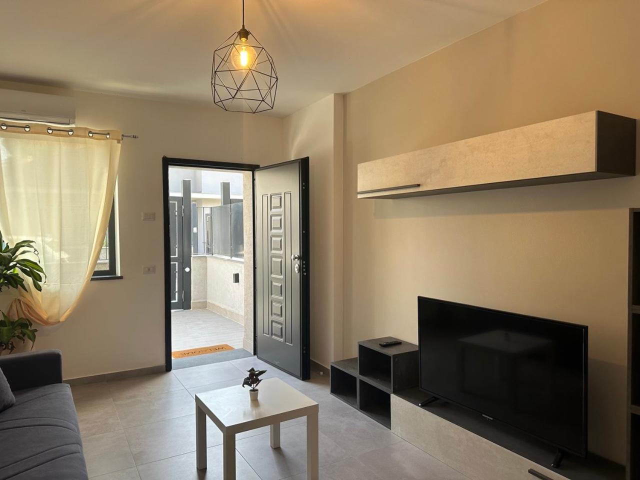 Amour Ici - Villa Intera Nicolosi Extérieur photo